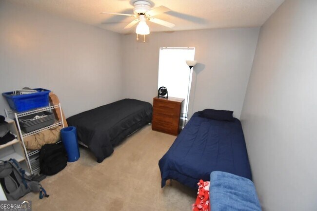 Building Photo - 200 McIntosh Dr