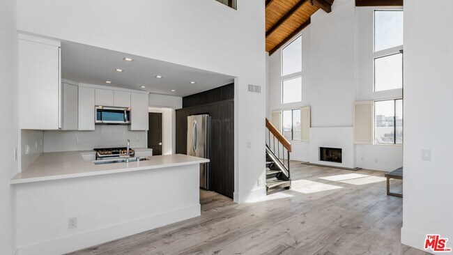 Building Photo - 1505 Purdue Ave