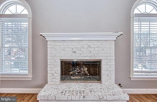 Building Photo - 5004 Warwick Hills Ct