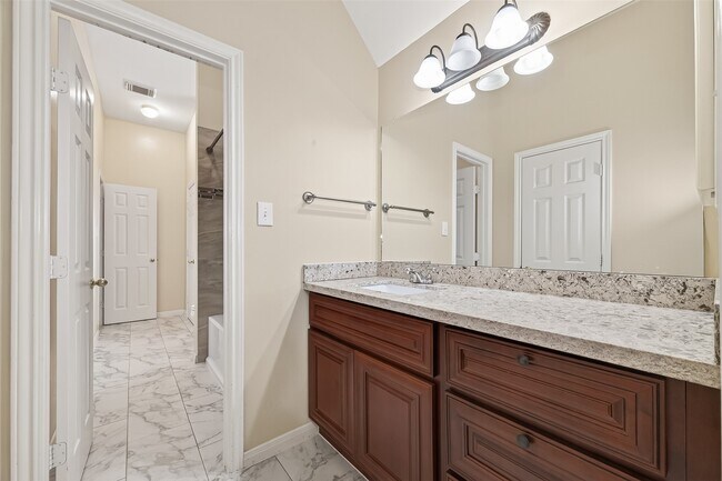 Building Photo - 5907 Indian Hills Ln