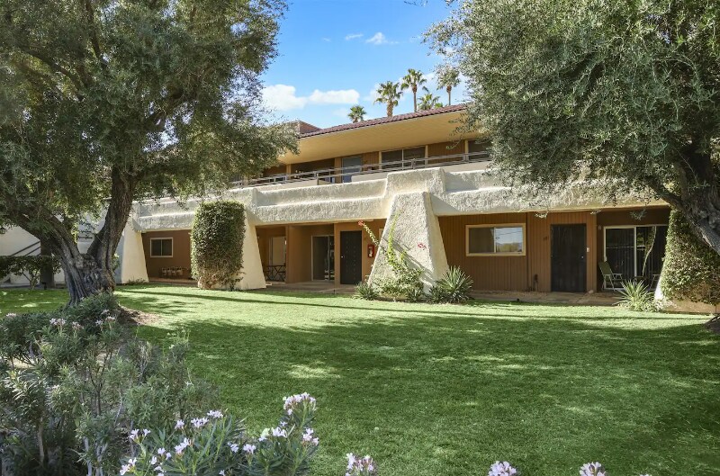 Building Photo - 2825 N Los Felices Rd