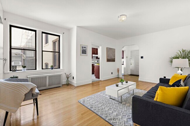 Building Photo - 301 Palisade Ave