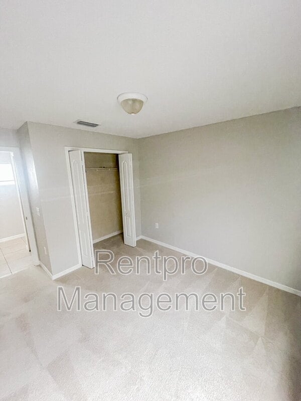 Building Photo - 3872 Shimmering Oaks Dr