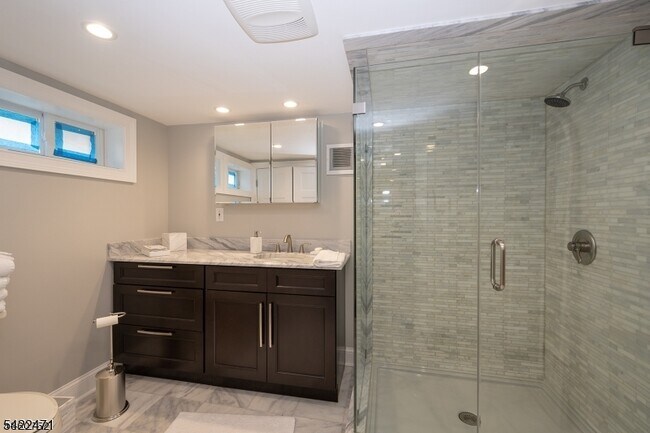 Building Photo - 22 Personette St