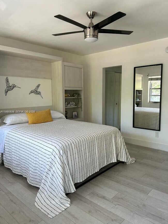 Building Photo - 645 NE 77th St