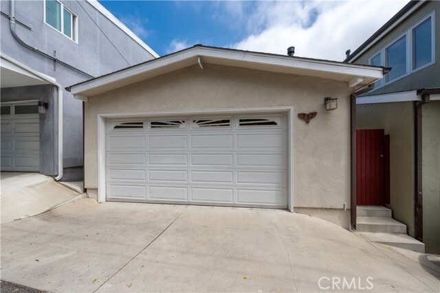Building Photo - 732 Rosecrans Ave
