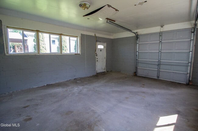 Building Photo - 30 Wilkins Ave