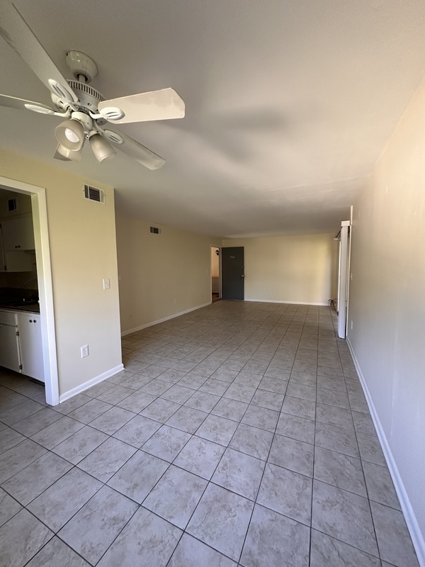 Building Photo - 3661 Boone Park Ave