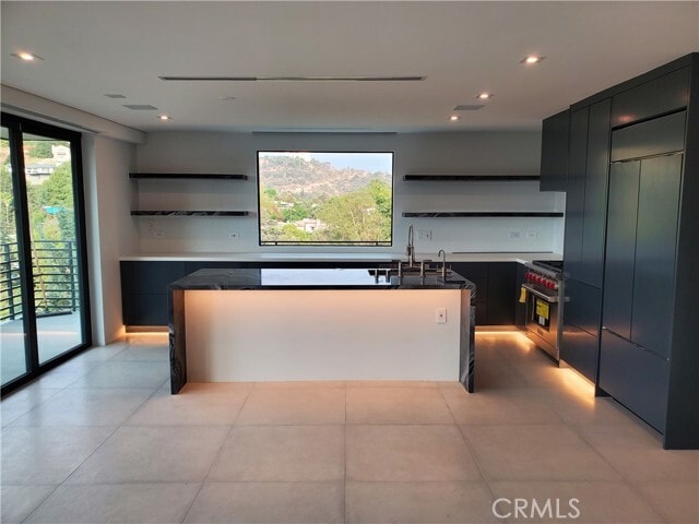 Building Photo - 5710 Hill Oak Dr