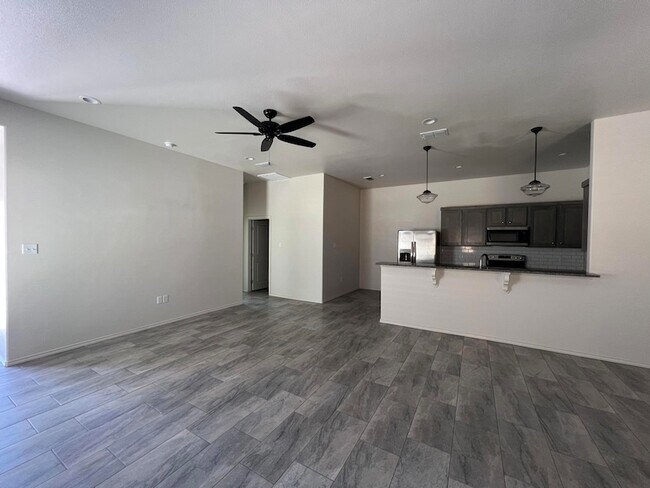 Building Photo - 2602 136th St