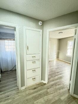 Building Photo - 1905 Hasley Dr