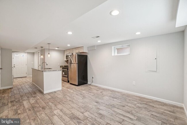 Building Photo - 420 Oglethorpe St NE