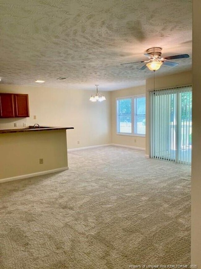 Building Photo - 6771 Willowbrook Dr