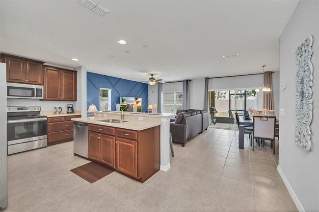 Building Photo - 473 Ogelthorpe Dr