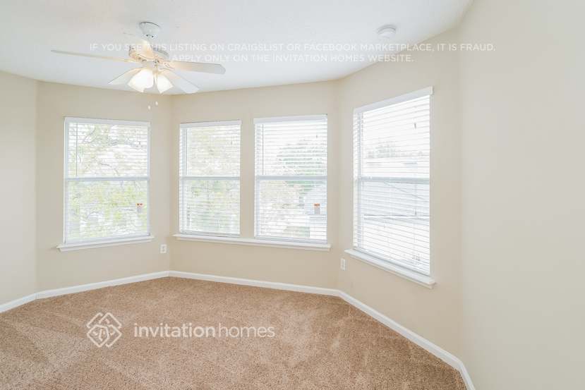 Building Photo - 2854 Pebblewood Ln