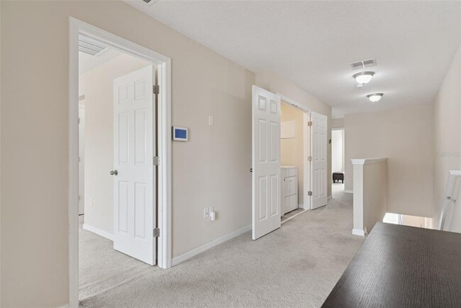 Building Photo - 2200 Garden Belle Dr