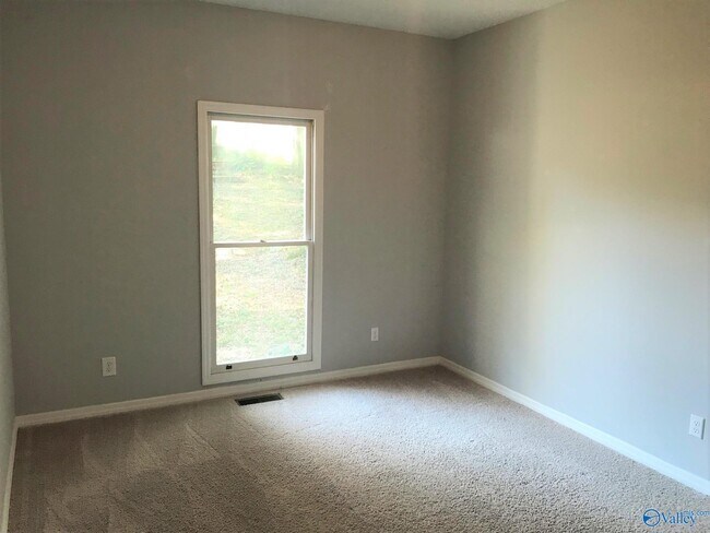 Building Photo - 104 Potomac Cir