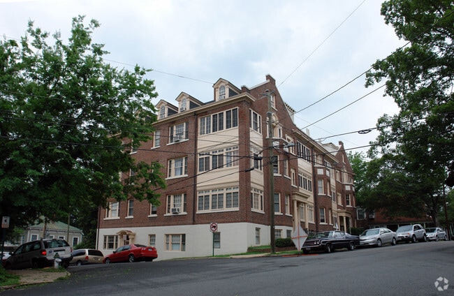 Primary Photo - 700-702 Prince Edward St