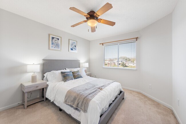Building Photo - 6518 Portuguese Bend Dr