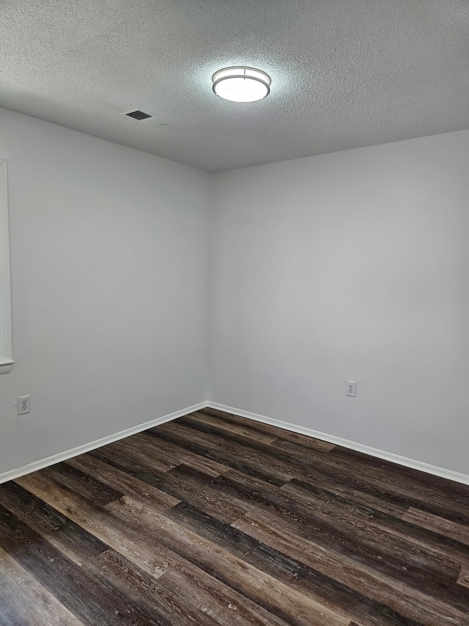 Building Photo - 6322 Bentham Ct