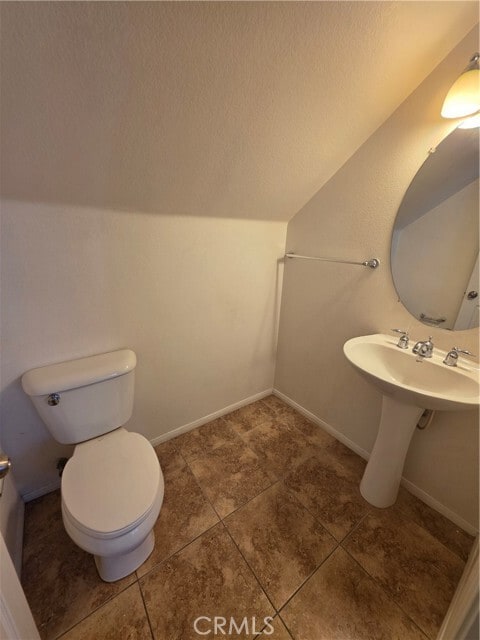 Building Photo - 2035 E Harvard Privado