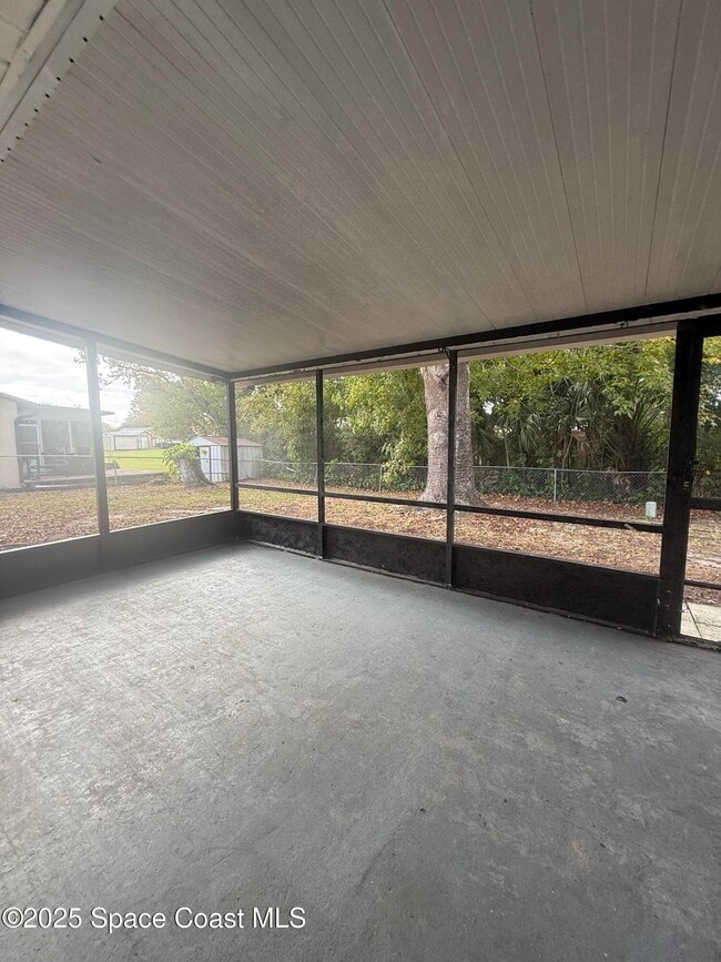 Building Photo - 3689 Longbow Rd