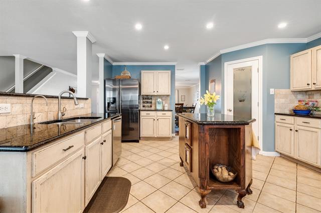 Building Photo - 3516 Bluff Creek Ln