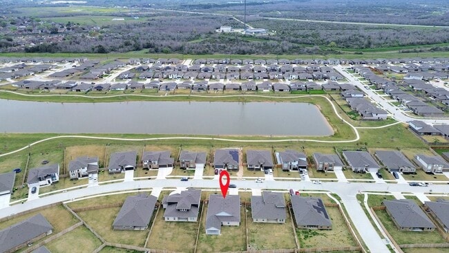 Building Photo - 1111 Pk Crst Dr