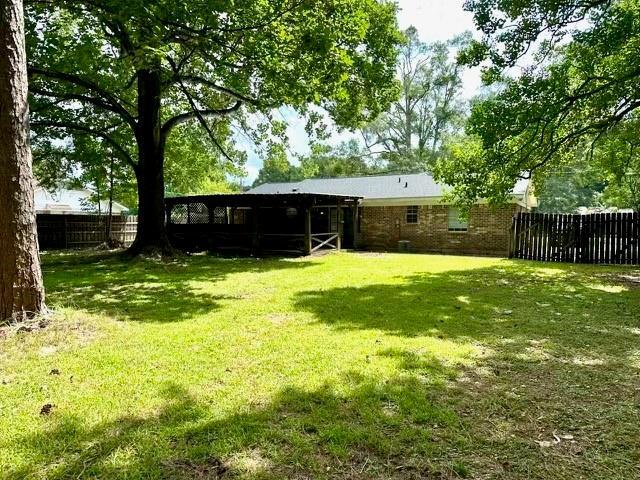 Building Photo - 918 Abilene Dr E
