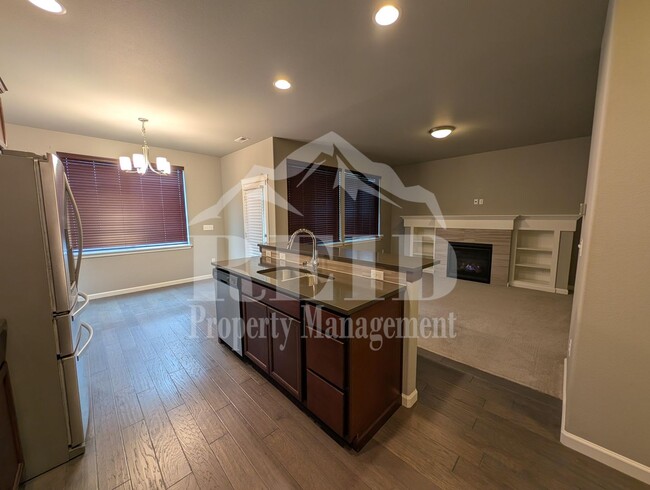 Building Photo - 3887 Portside Dr