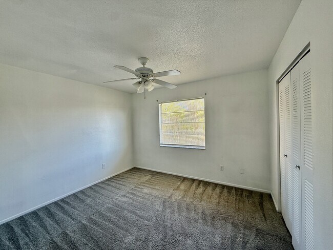 Building Photo - 733 Michigan Ct