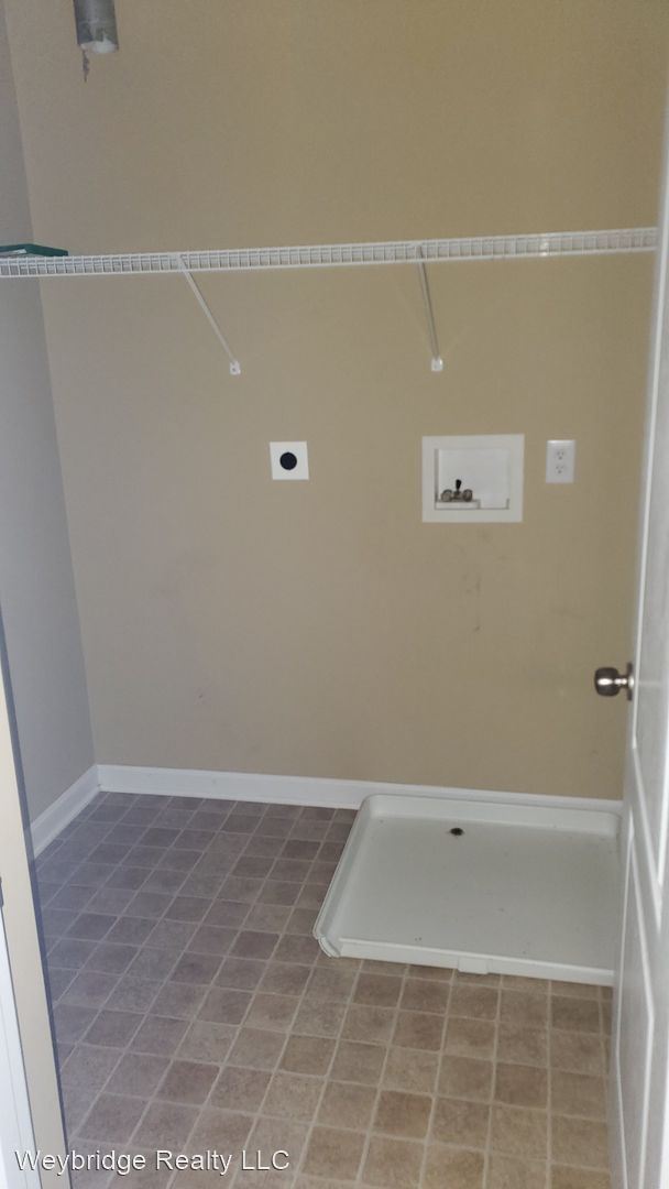 Building Photo - 3 br, 2 bath House - 94 Tall Trees Drive