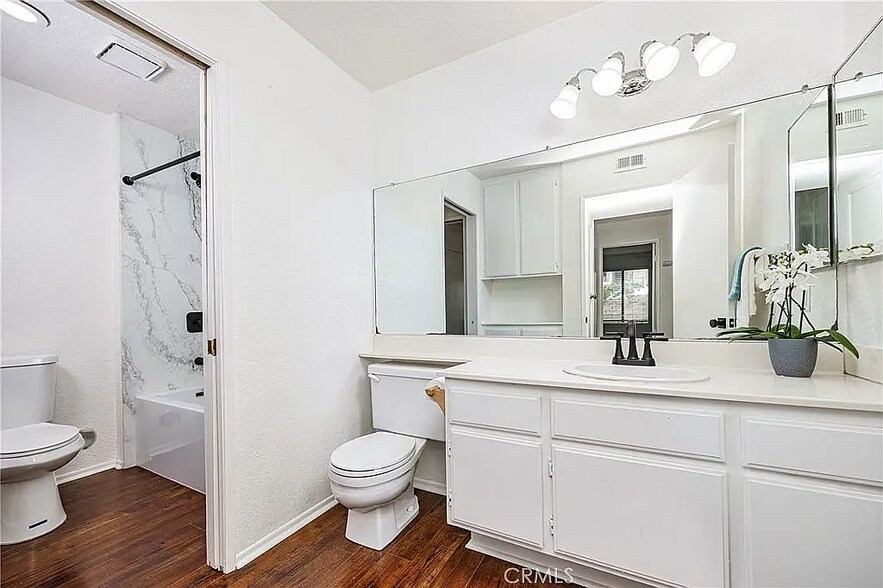 Building Photo - 25644 Mont Pointe