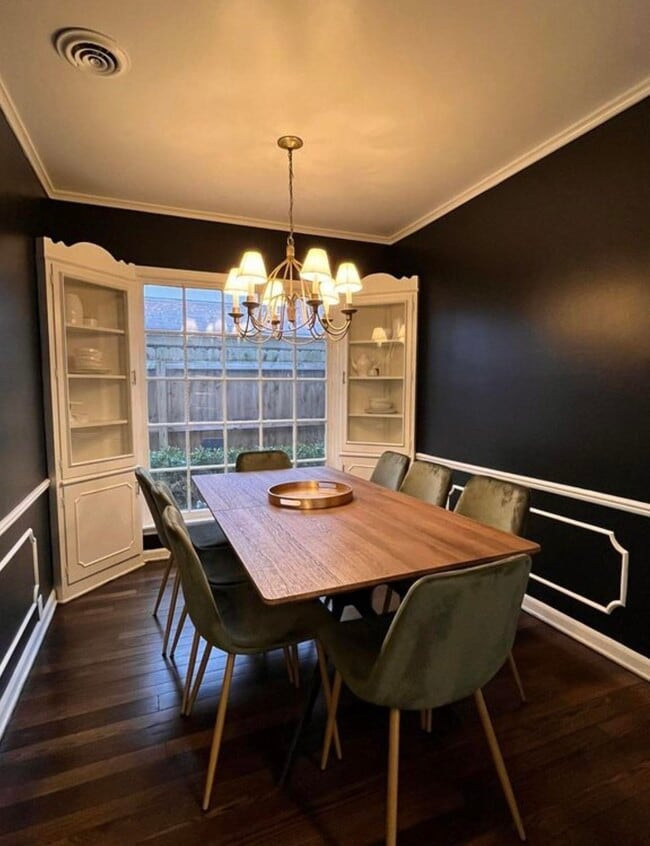 Building Photo - 1077 S Perkins Rd