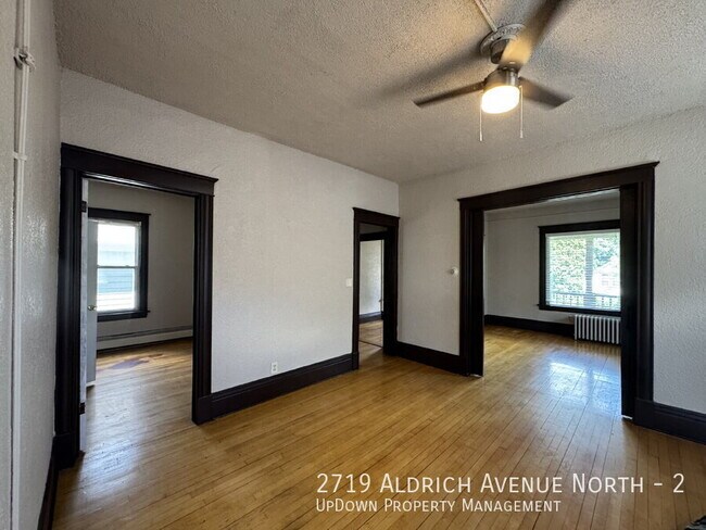 Building Photo - 2719 N Aldrich Ave