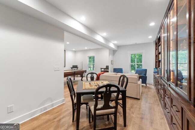 Building Photo - 1100 Hidden Hills Cir