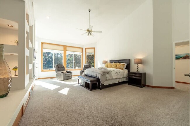 Building Photo - 3228 E Fernan Terrace Dr