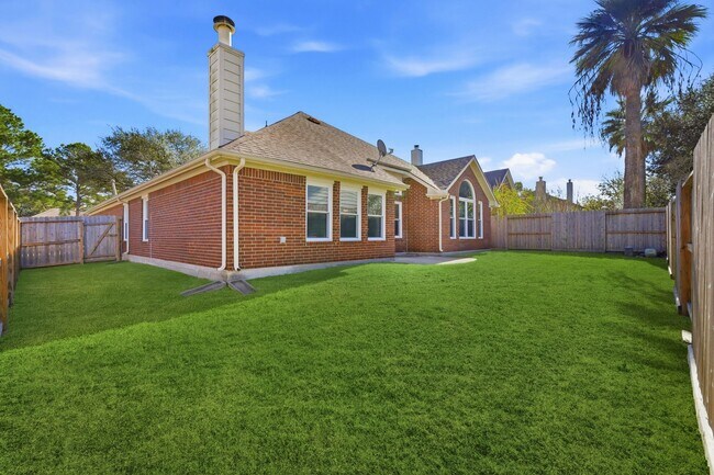 Building Photo - 7215 Bristol Ridge Dr