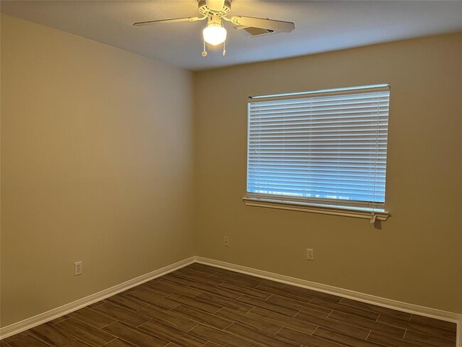 Building Photo - 4018 Teal Run Meadows Dr