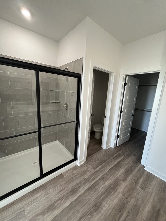 Building Photo - 513 W Gosling Isle