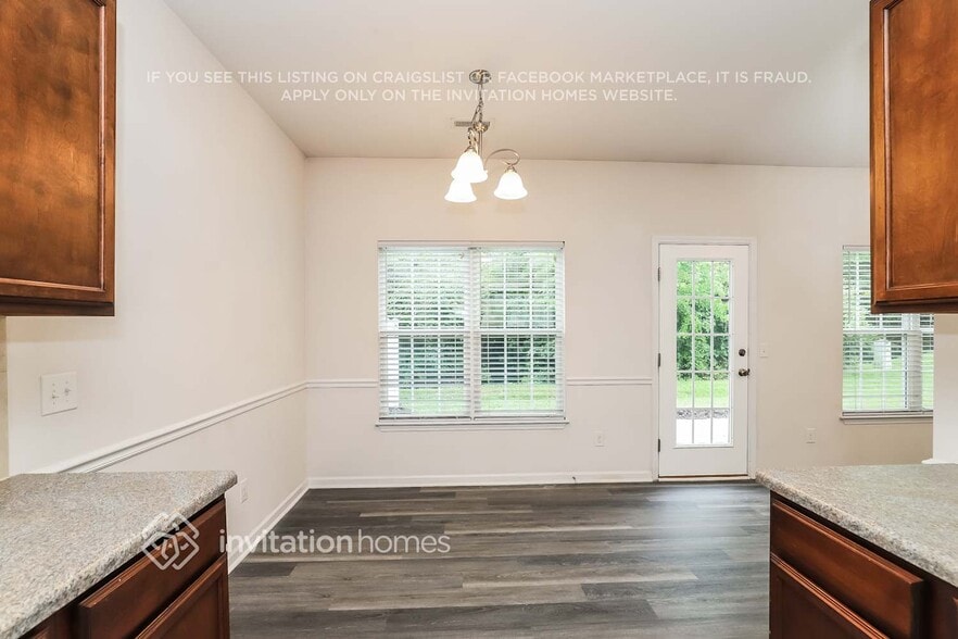 Building Photo - 109 Brookbank Ct