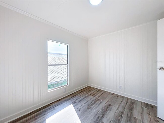 Building Photo - 140 Orangewood Dr