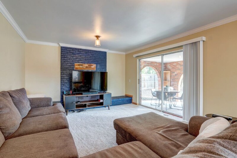 Building Photo - 2403 S Lima Way