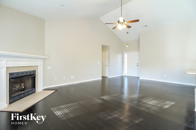 Building Photo - 3904 Melco Ct