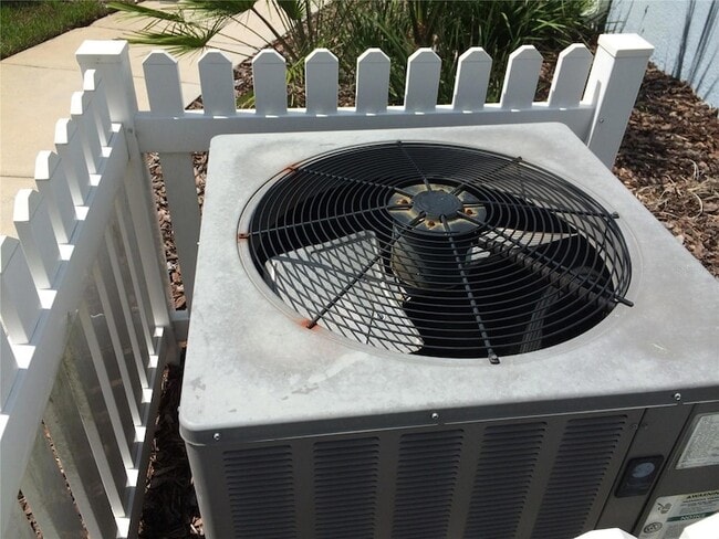 Building Photo - 9332 Monterey Bay Dr