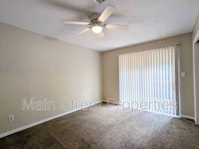 Building Photo - 6220 Lanier Dr