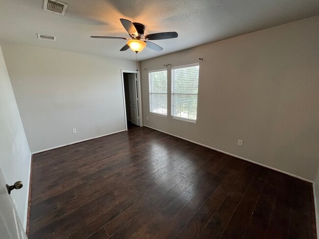 Building Photo - 21335 Finbury Oaks Ln