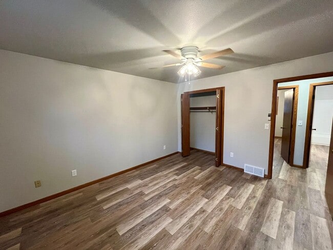 Building Photo - 1724-1726 Lenard St