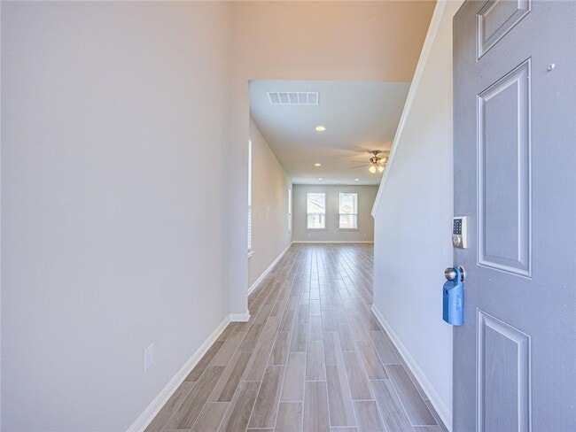 Building Photo - 128 Drifter Ln