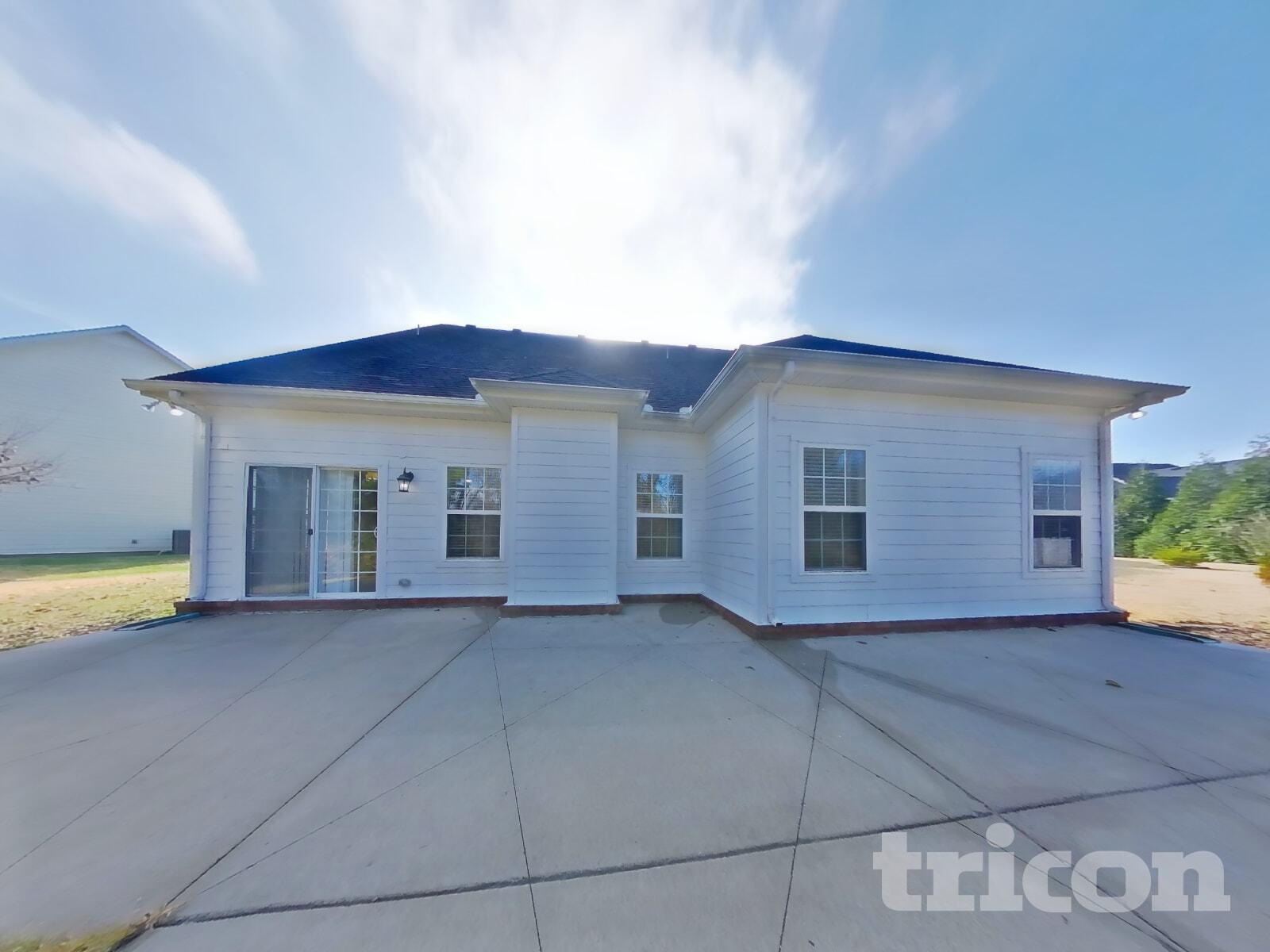 Building Photo - 1527 Dewsbury Dr